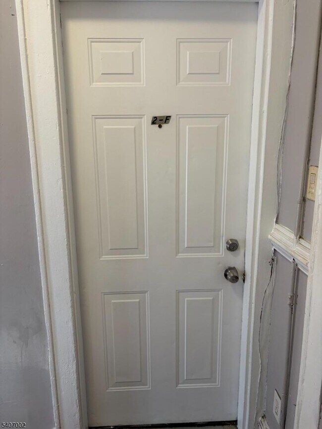 Building Photo - 3 Mass Ct