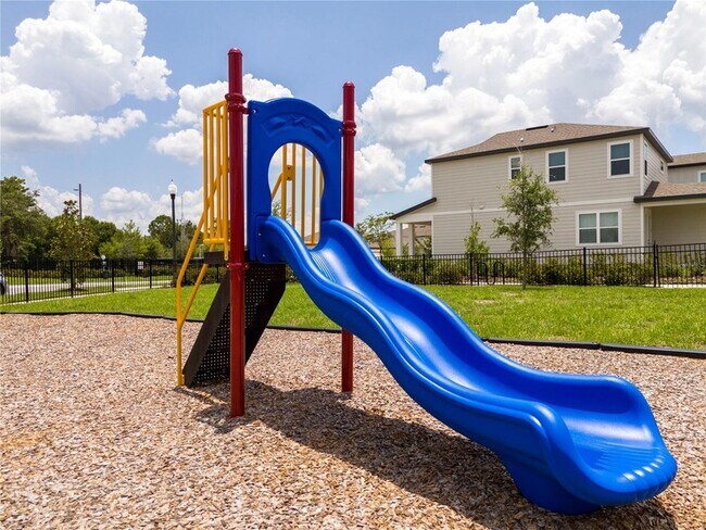 Building Photo - 2184 Broadbrook Dr