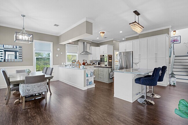 Building Photo - 500 Turnberry Ln