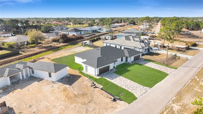 Building Photo - 4989 Fairway Ct