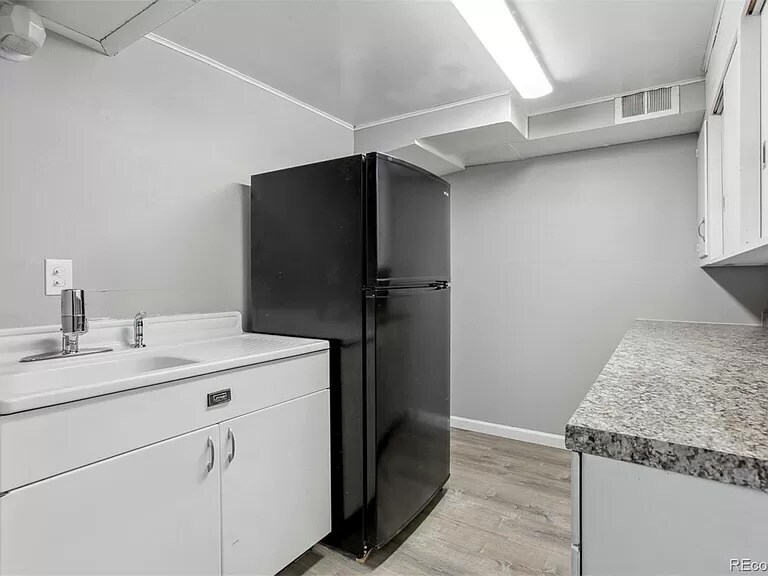Building Photo - 8557 W 70th Way