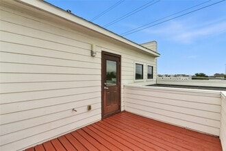 Building Photo - 1611 Spring St