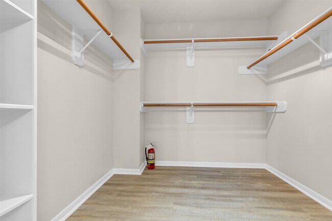 Building Photo - 30114 Thorsby Dr