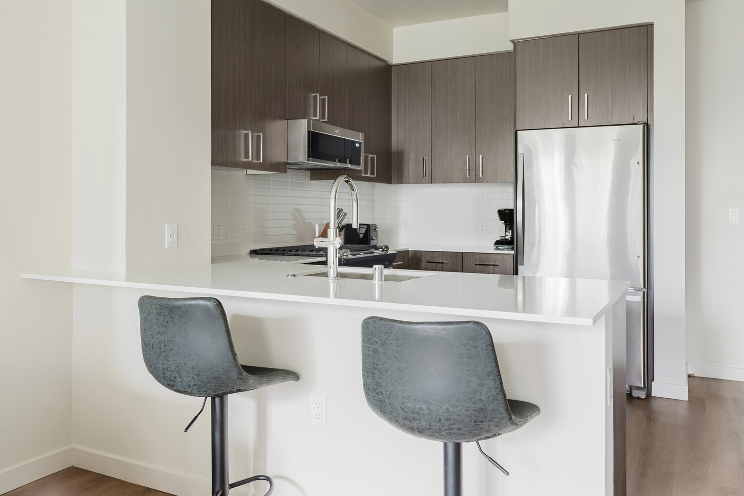 Building Photo - 2333 Calle Del Mundo