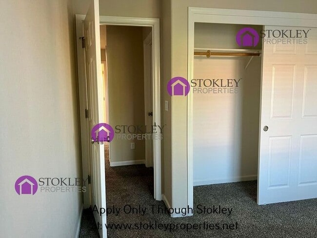 Building Photo - 1019 Sycamore Ln