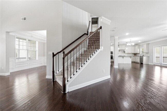 Building Photo - 304 Cochin Dr