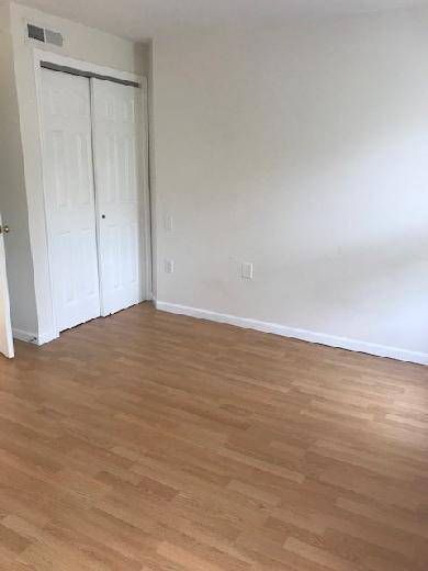 Building Photo - 2 Bedroom Apartment for Rent