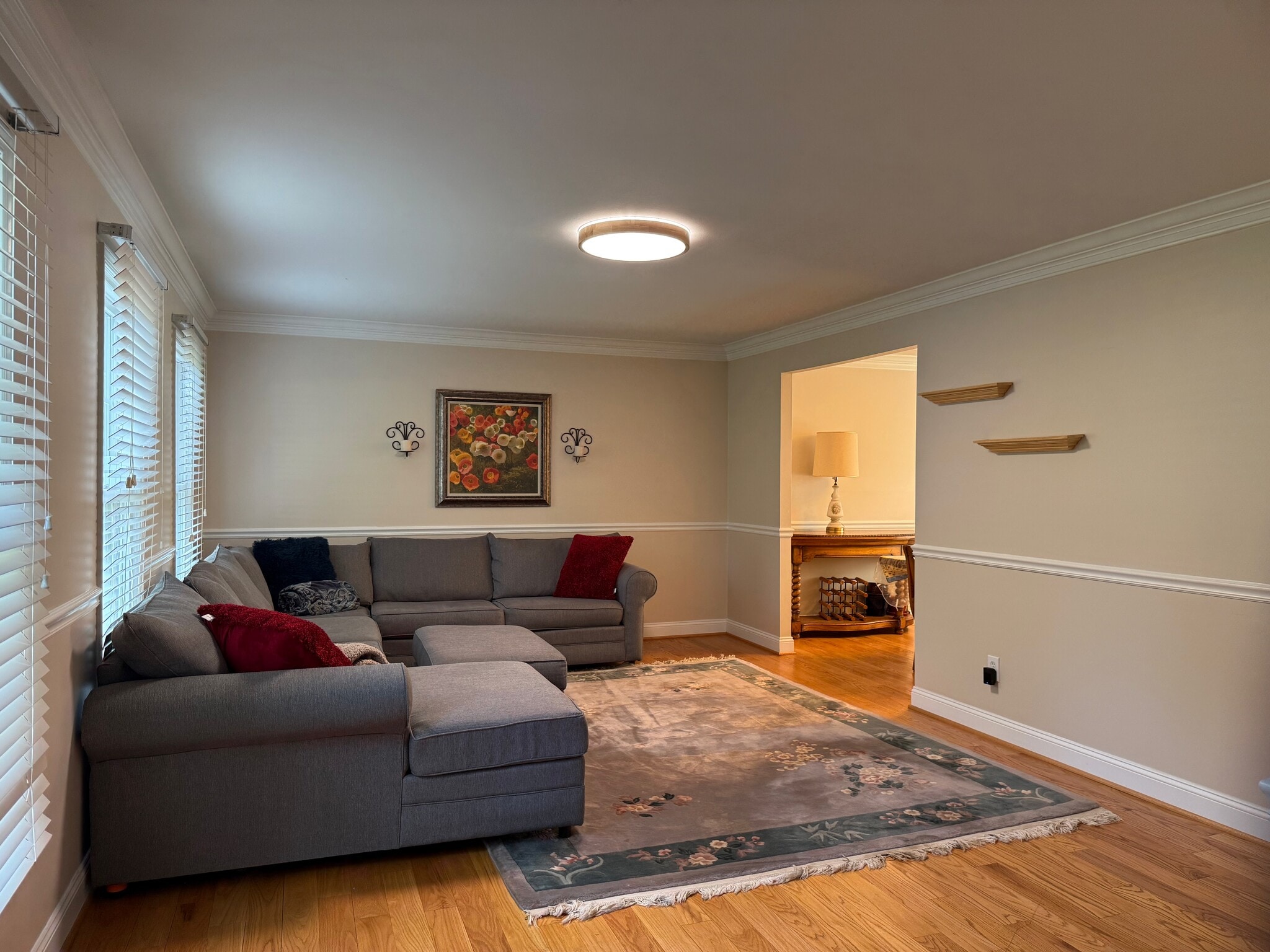 Building Photo - 10225 Tamarack Dr