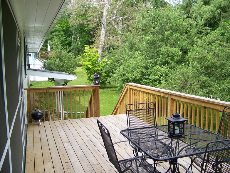 Lg deck overlooking apple treed lot & brook - 24 Forest Hills Dr