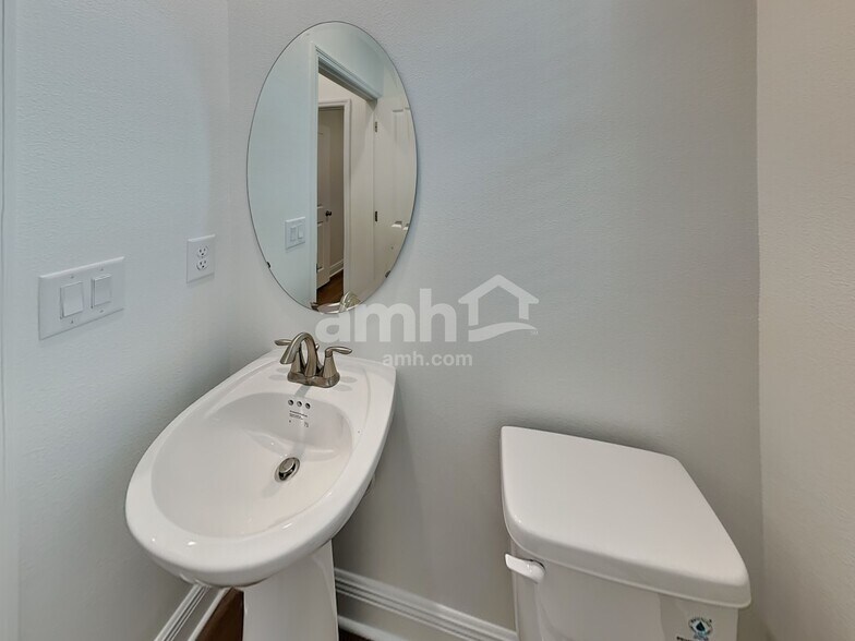 Building Photo - 5328 Grindstone Run