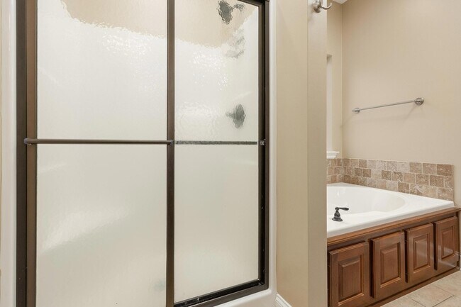 Building Photo - 8671 Blanche Rd