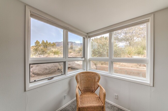 Building Photo - SANDIA HEIGHTS EXECUTIVE RENTAL 2+Story 3B...