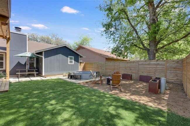 Building Photo - 7902 Copano Dr