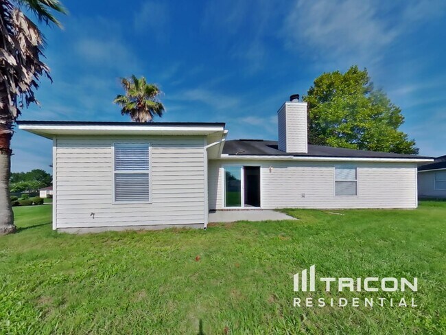 Building Photo - 11505 Rolling River Blvd