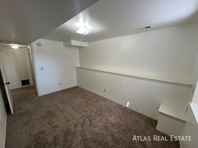 Building Photo - 535 Prestonwood Dr