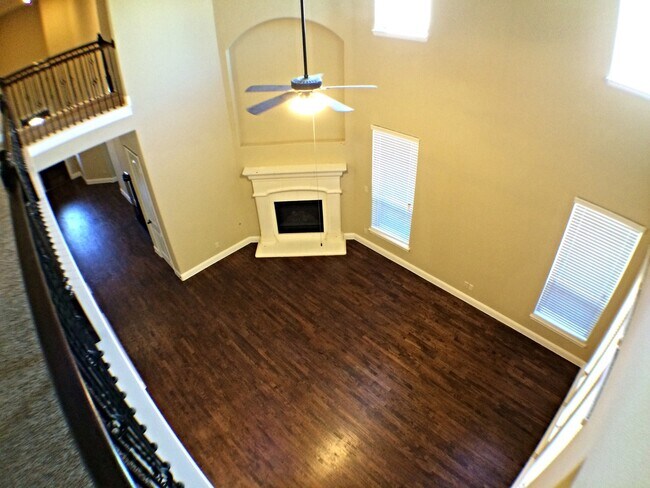 Building Photo - 5 Bdrm/4 Bath / Media Room/ 3300 SF In North Carrollton/Brick And Stone Facade