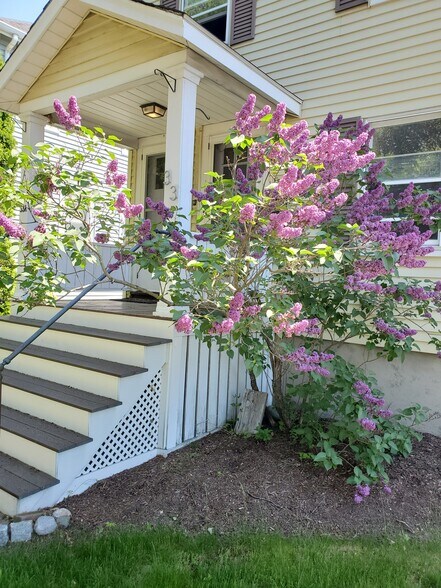 Building Photo - 33 Flett Rd