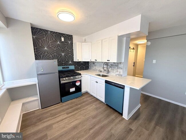 Building Photo - 1200 Marlton Pike