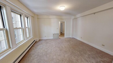 Building Photo - 1401 Beacon St
