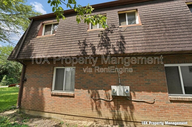 Building Photo - 1577 Briarwood Ave