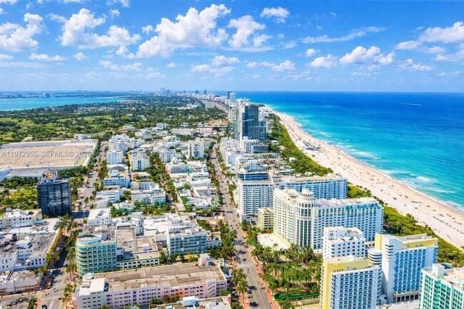 Building Photo - 1455 Ocean Dr