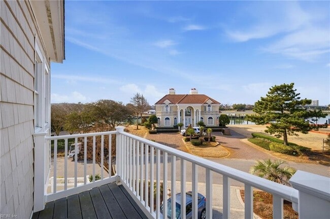 Building Photo - 508 Virginia Dare Dr