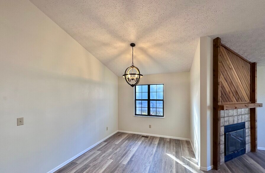 Building Photo - 263 Sumption Dr