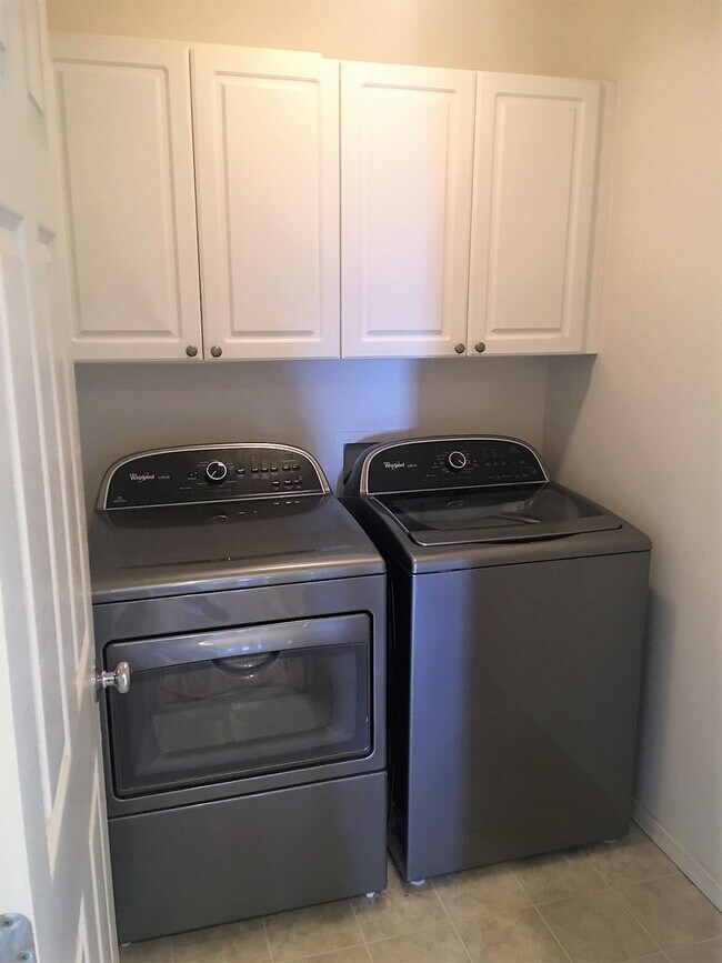 Building Photo - Available now: A 3 bedroom, 2 bath home features open concept floor plan for entertaining and a 2...