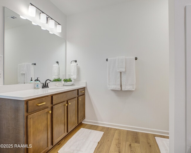 Building Photo - 209 Tatum Ln