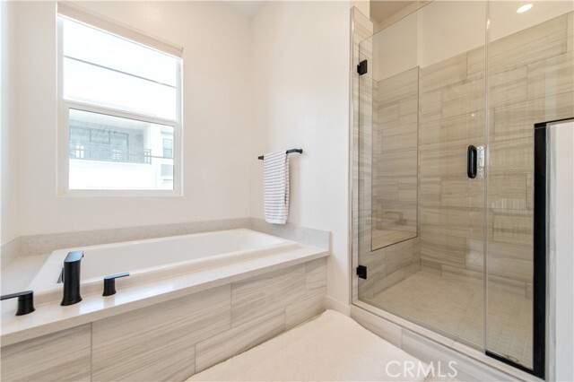 Building Photo - 146 Yugen