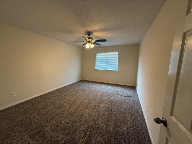 Building Photo - 4918 Comal River Loop