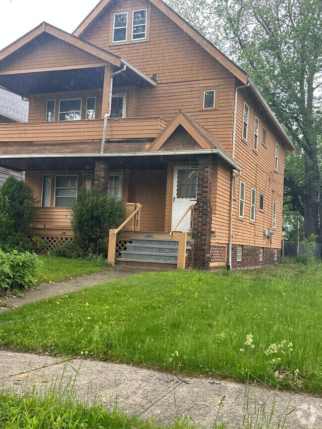 Building Photo - 13501 4th Ave