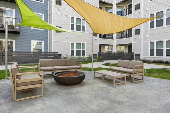 Building Photo - 28294 Ferry Rd