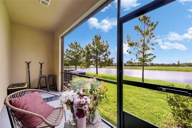 Building Photo - 12952 Utopia Gdns Wy