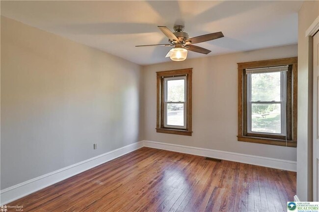 Building Photo - 1035 Spring St