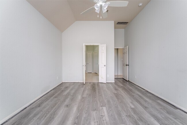 Building Photo - 3931 Medici Ct