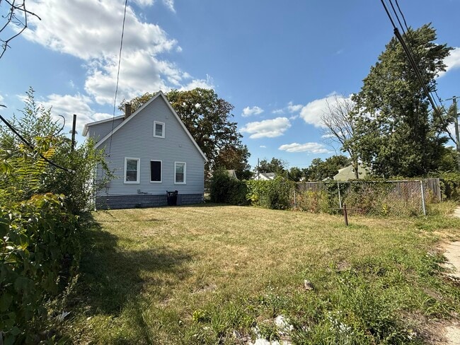 Building Photo - 16508 Turner St
