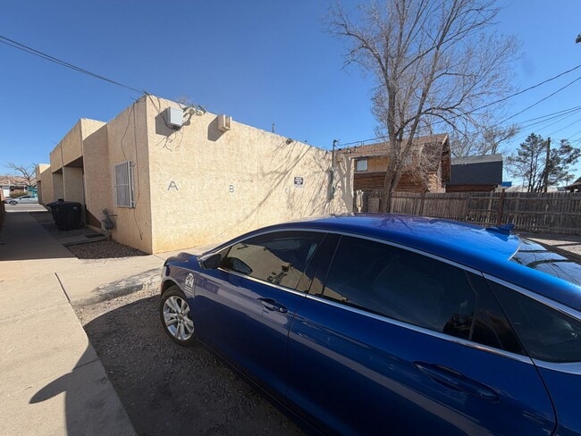 Building Photo - Louisiana Blvd SE-1125