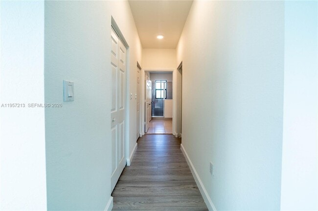 Building Photo - 1928 SW 5th Blvd