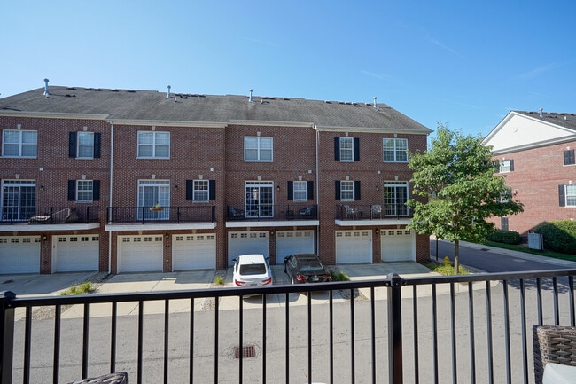 Building Photo - 92 11th St NW