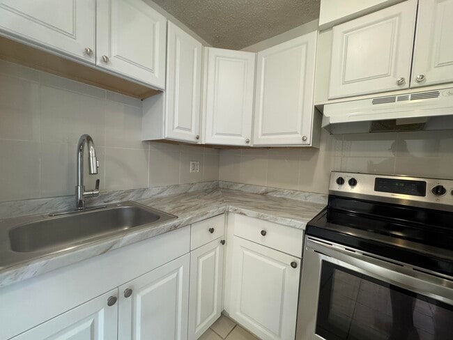 Building Photo - 1795 NW 55th Ave