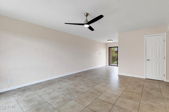 Building Photo - 7110 E Continental Dr
