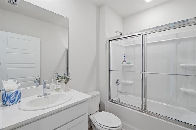 Building Photo - 18114 Wheathouse Pl