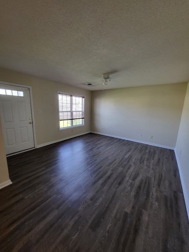 Building Photo - 1021 Centipede Dr