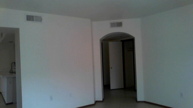 Building Photo - Non age restricted townhome available    V...