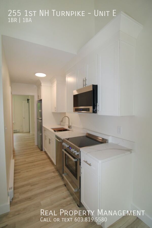 Building Photo - 255 1st NH Turnpike