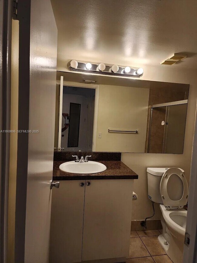 Building Photo - 9022 W Atlantic Blvd