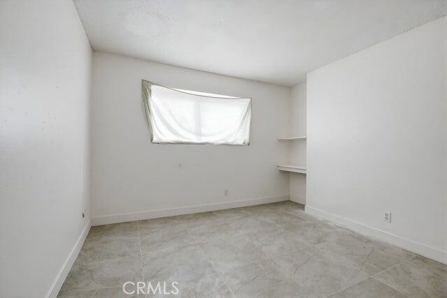 Building Photo - 2178 W Alameda Ave