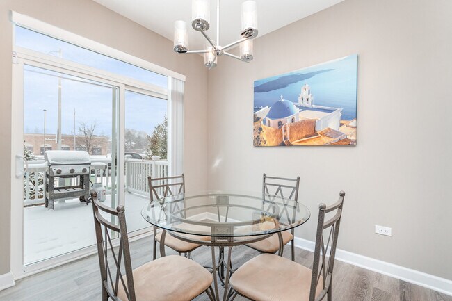 Building Photo - 253 Masters Dr