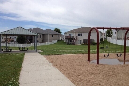 Building Photo - 7332 N 17th Ct